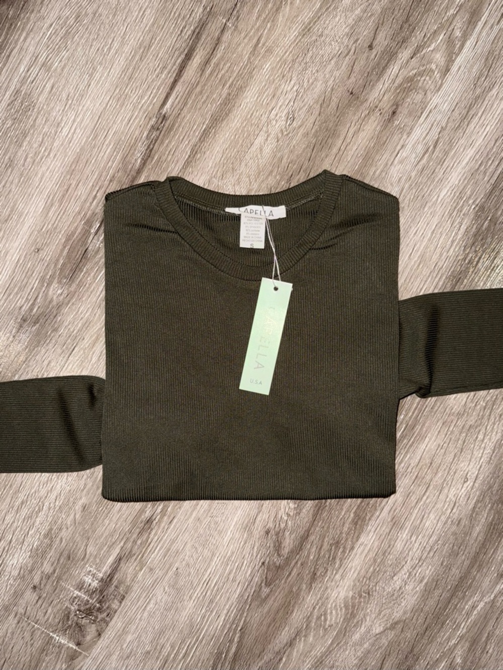 Capella Fitted Ribbed Long Sleeve Tee Dark Olive Green size Small